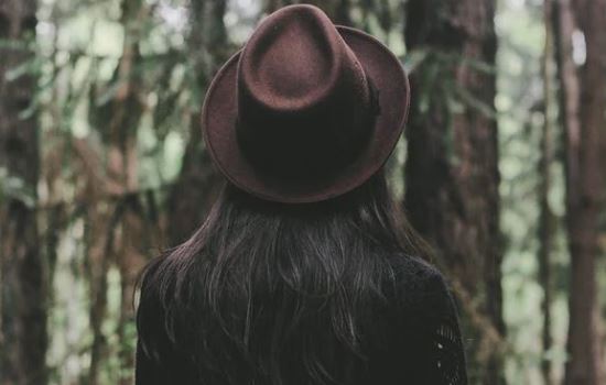 女友分手说性格不合,怎么做才能挽回她?